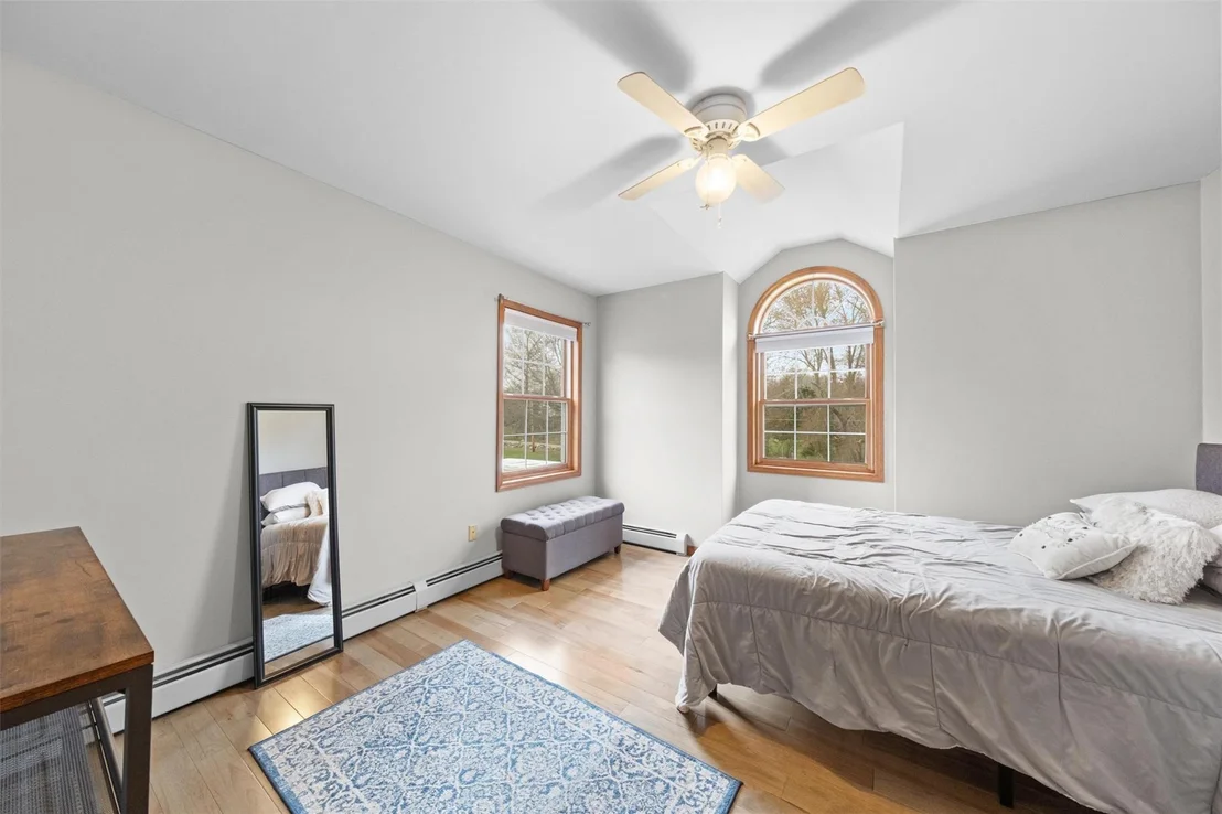 Photo of 69 Mallory Lane