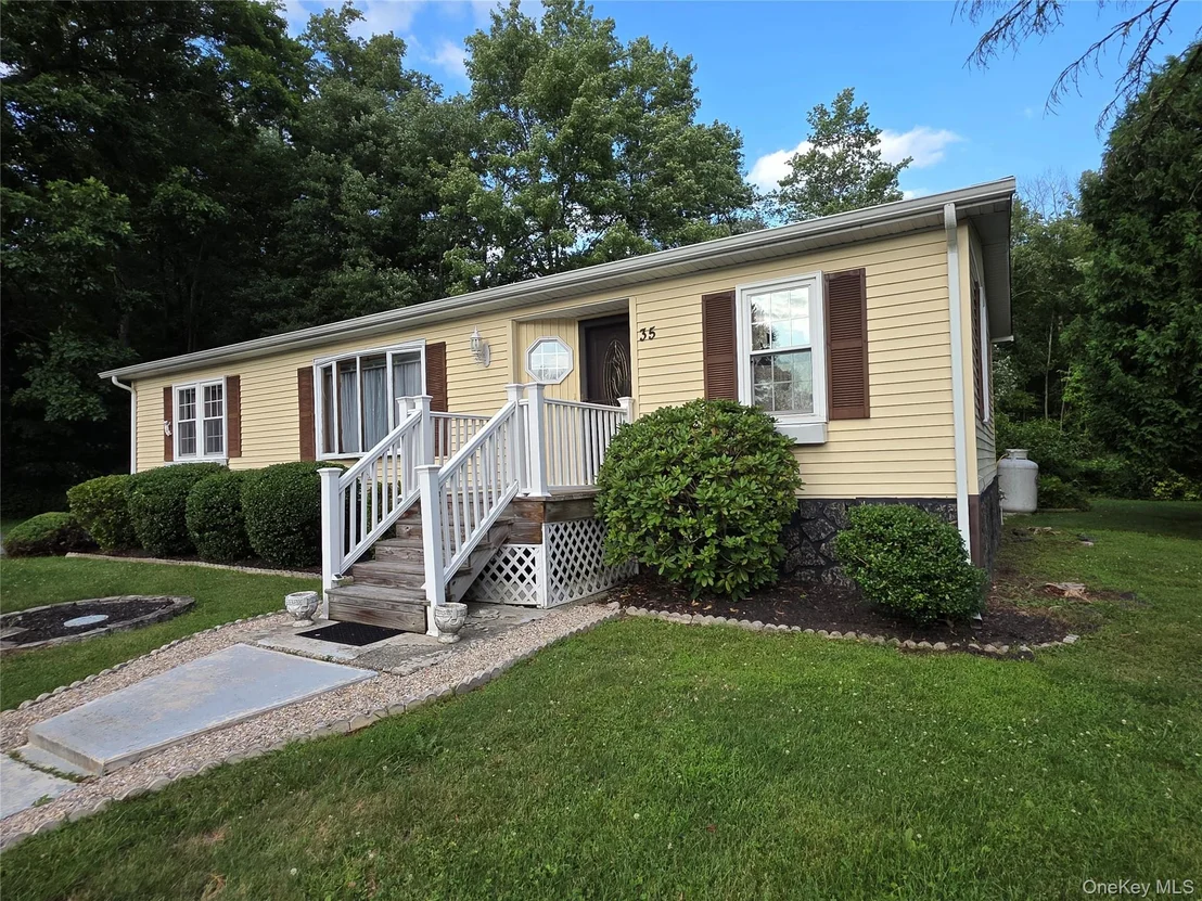 Photo of 35 Perry Road