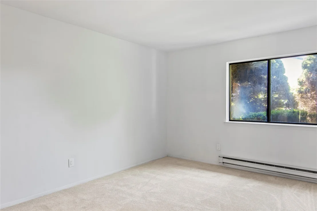 Photo of 302 Gotham Way