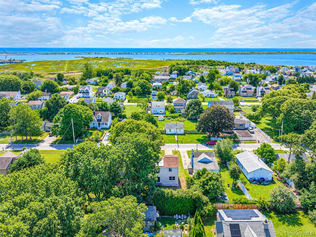 Photo of 35 Lombardy Drive