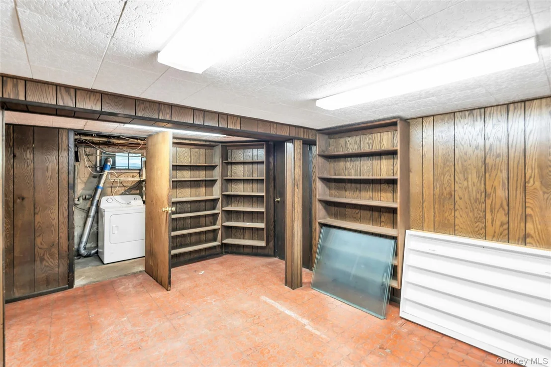Photo of 4 Crabapple Lane