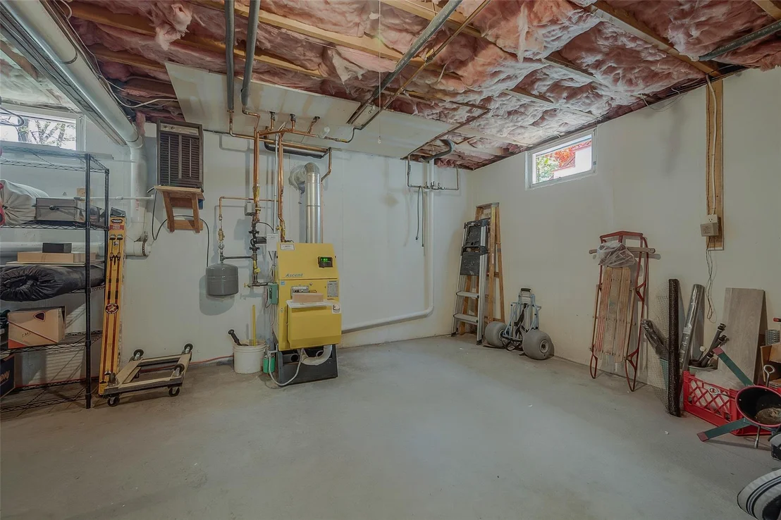 Photo of 19 Emerald Lane