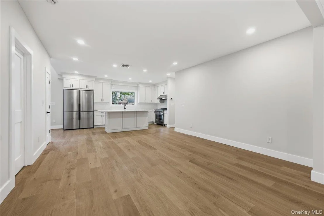 Photo of 7 Hoover Lane