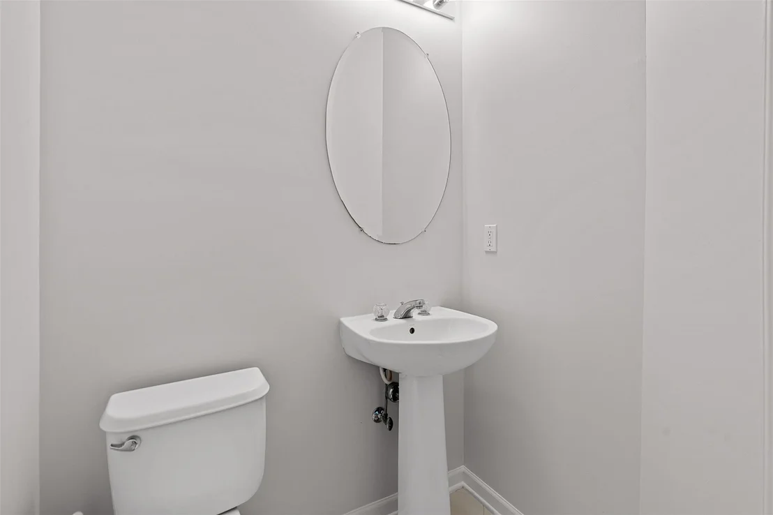 Photo of 640 Creekside Lane