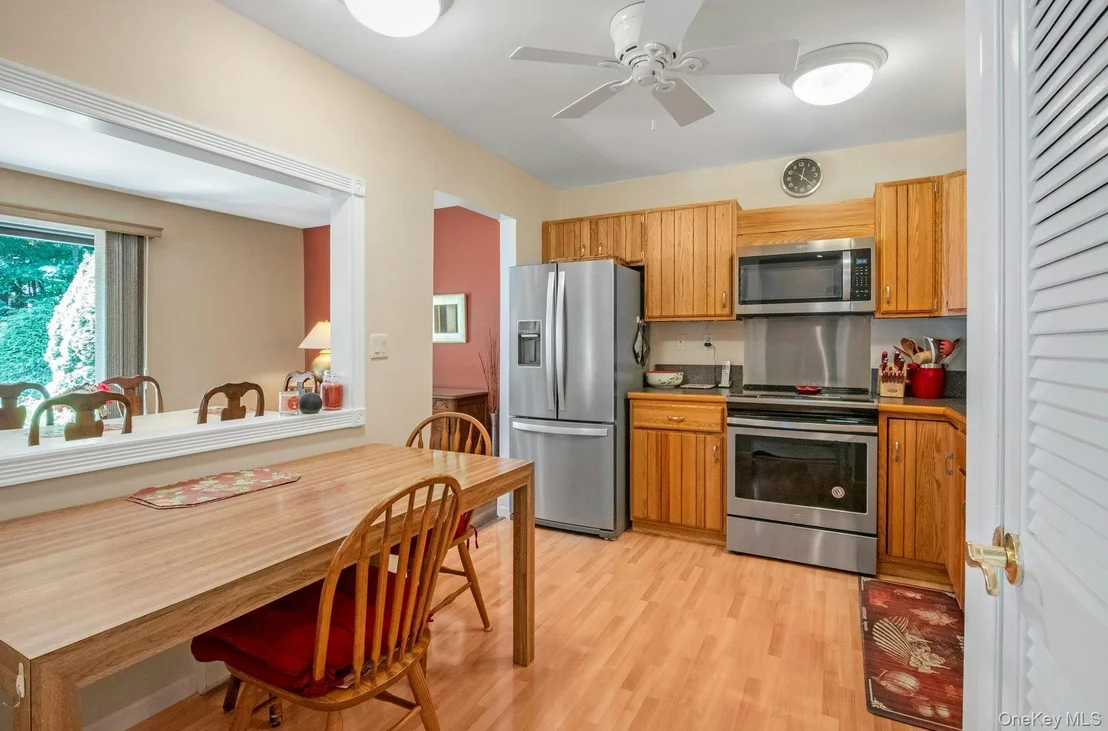 Photo of 35 Krystal Drive