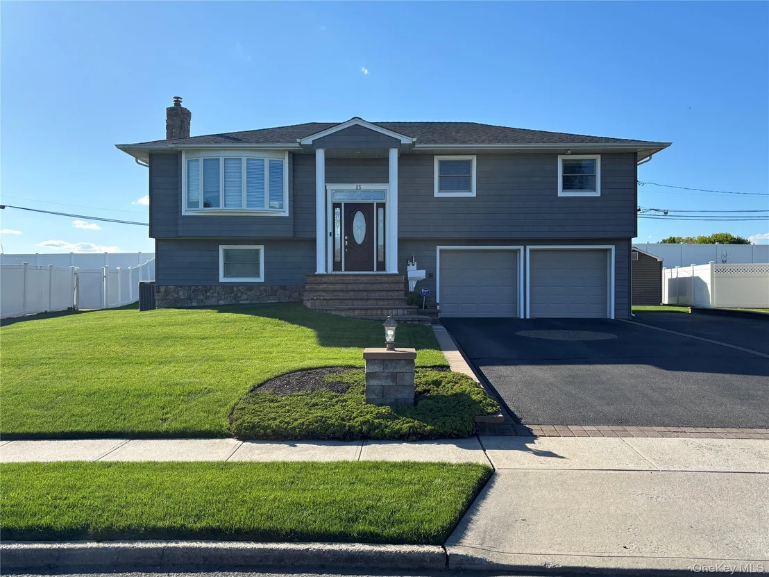 Photo of 25 Heather Crescent