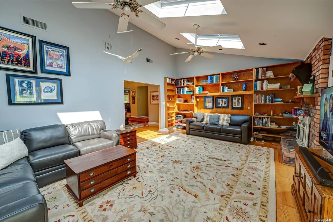 Photo of 7 Somner Drive