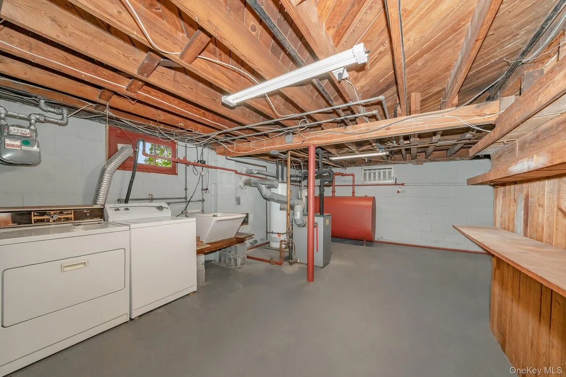 Photo of 1 Robert Avenue