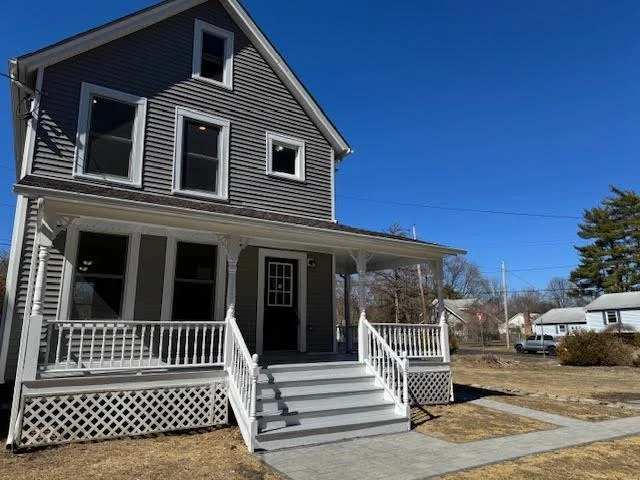 Photo of 14 Mountain Road