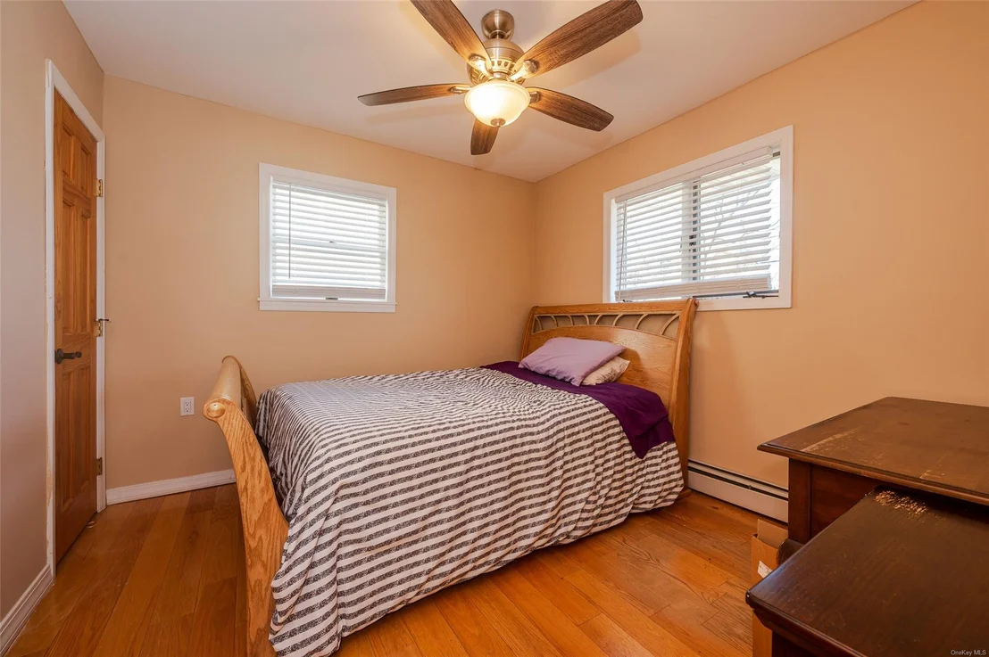Photo of 3384 Bay Front Drive