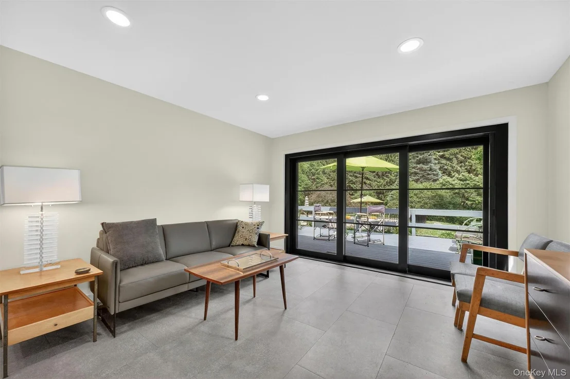Photo of 356 Smith Road