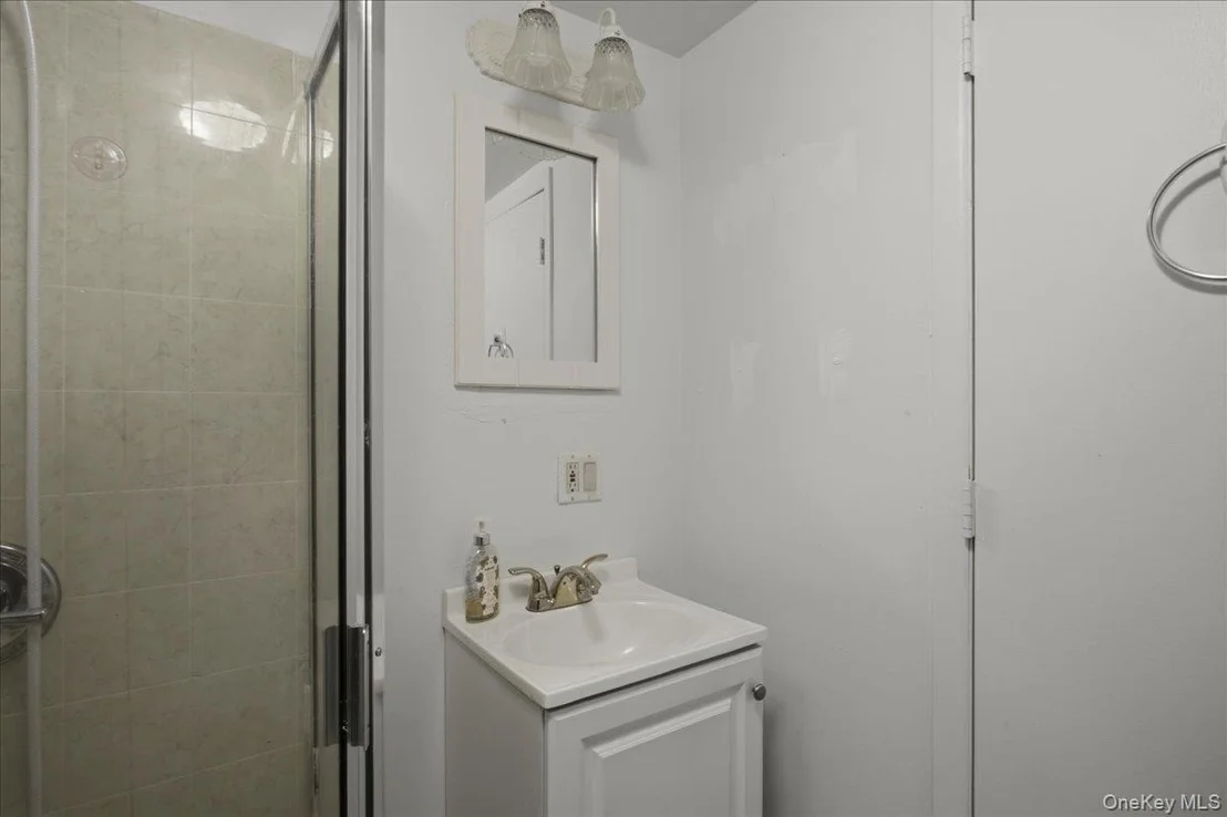 Photo of 184 Fulton Street