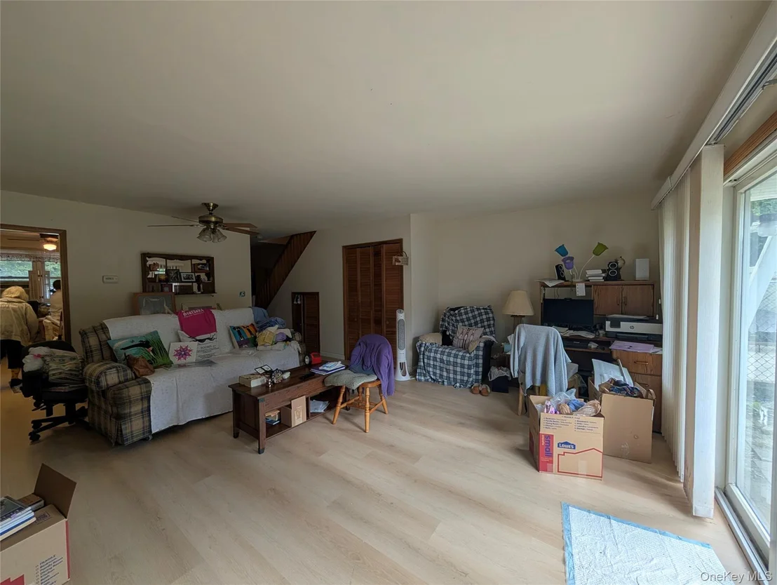 Photo of 6 Ferracane Place