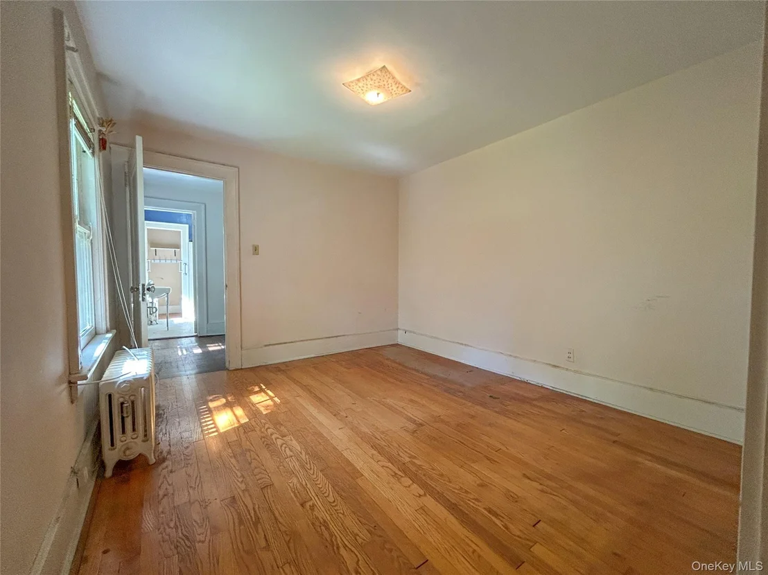 Photo of 18 Beechwood Park