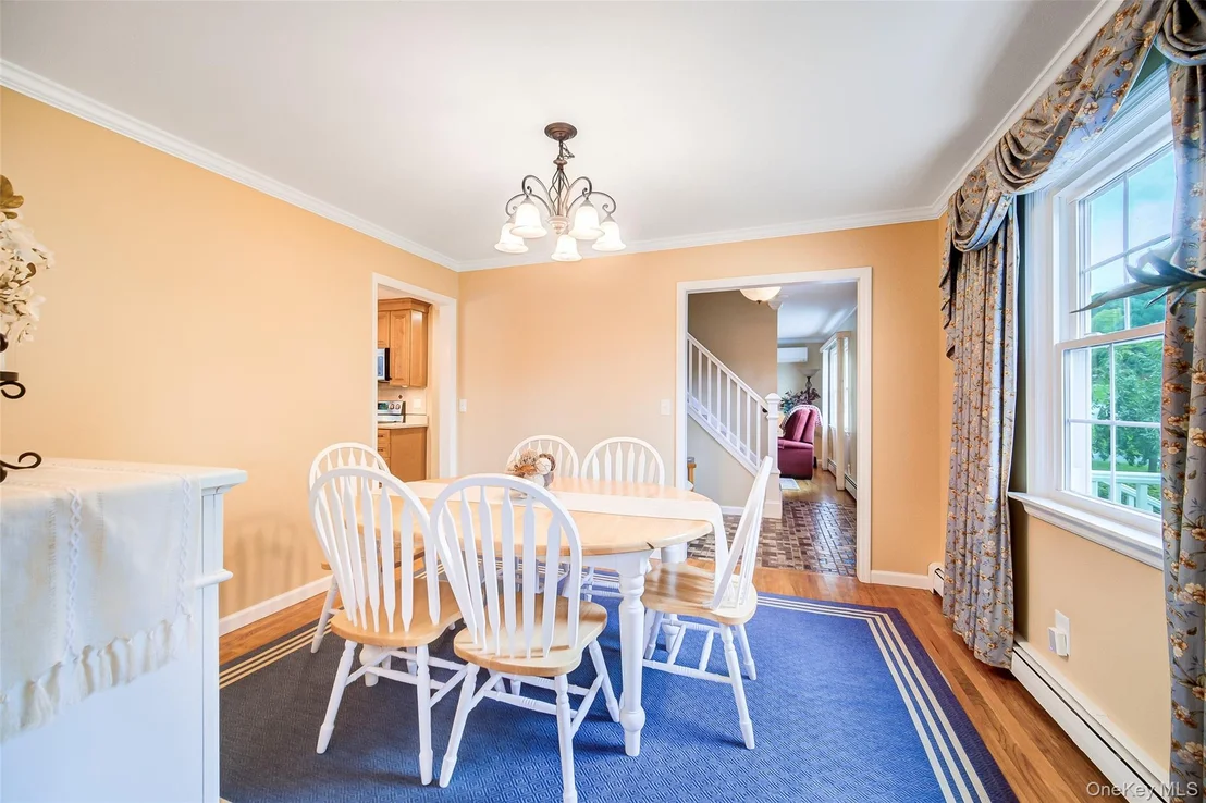 Photo of 1 Tanglewood Lane