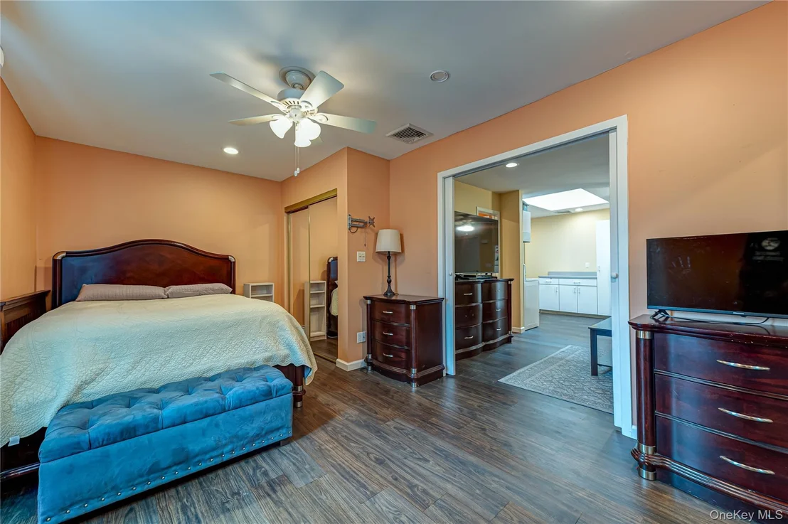 Photo of 9 Elderwood Drive