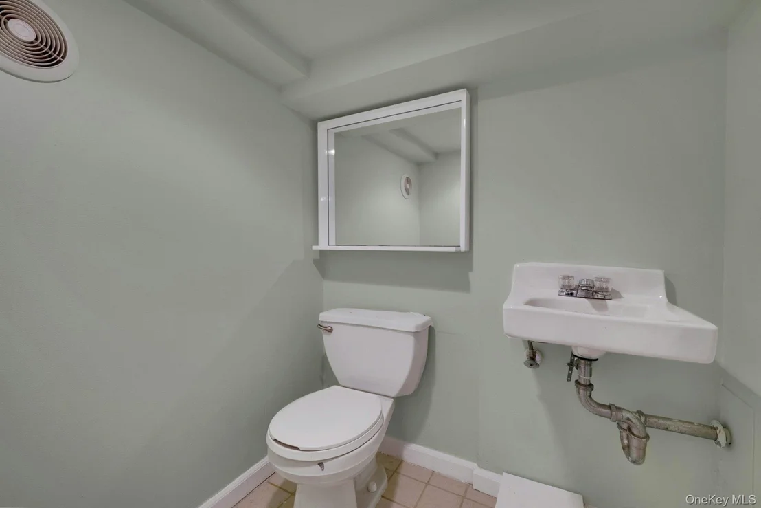 Photo of 514 Esplanade