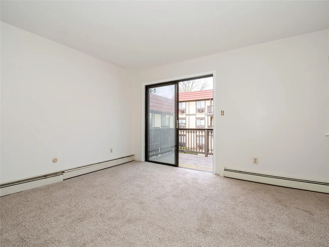 Photo of Unit 8 at 2 Loudon Drive