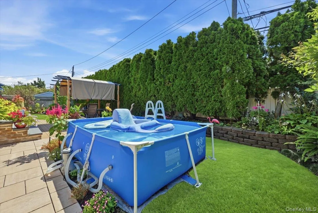 Photo of 809 Garden Drive