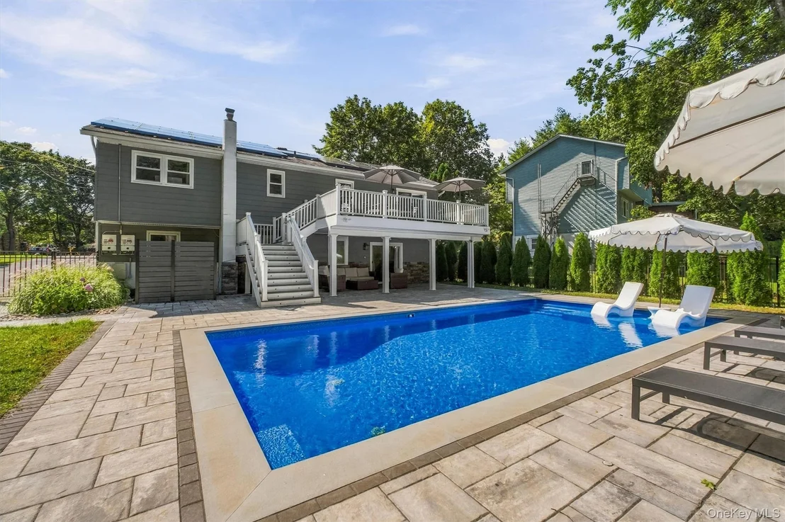 Photo of 13 Slate Hill Drive