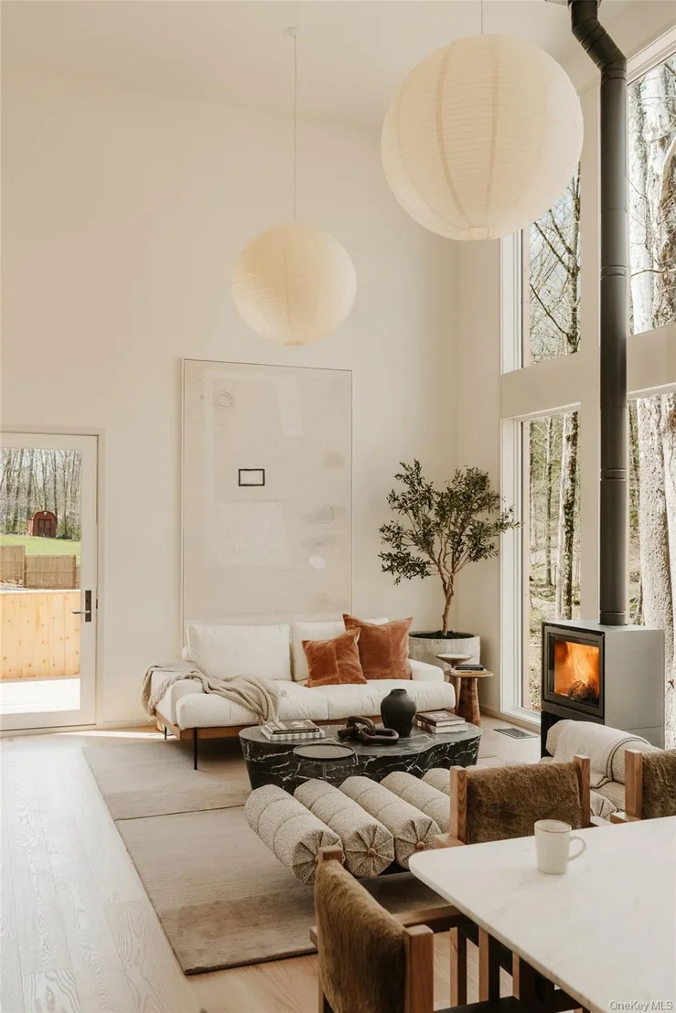 Photo of 332 Mohonk Road