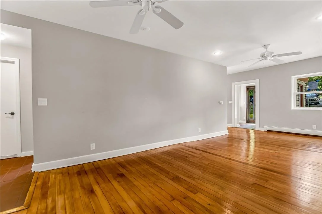 Photo of 6 Batavia Road