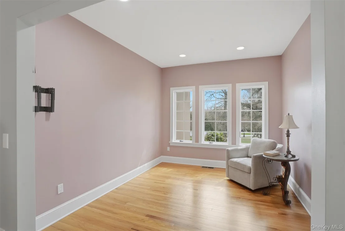 Photo of 17 Forrest Way