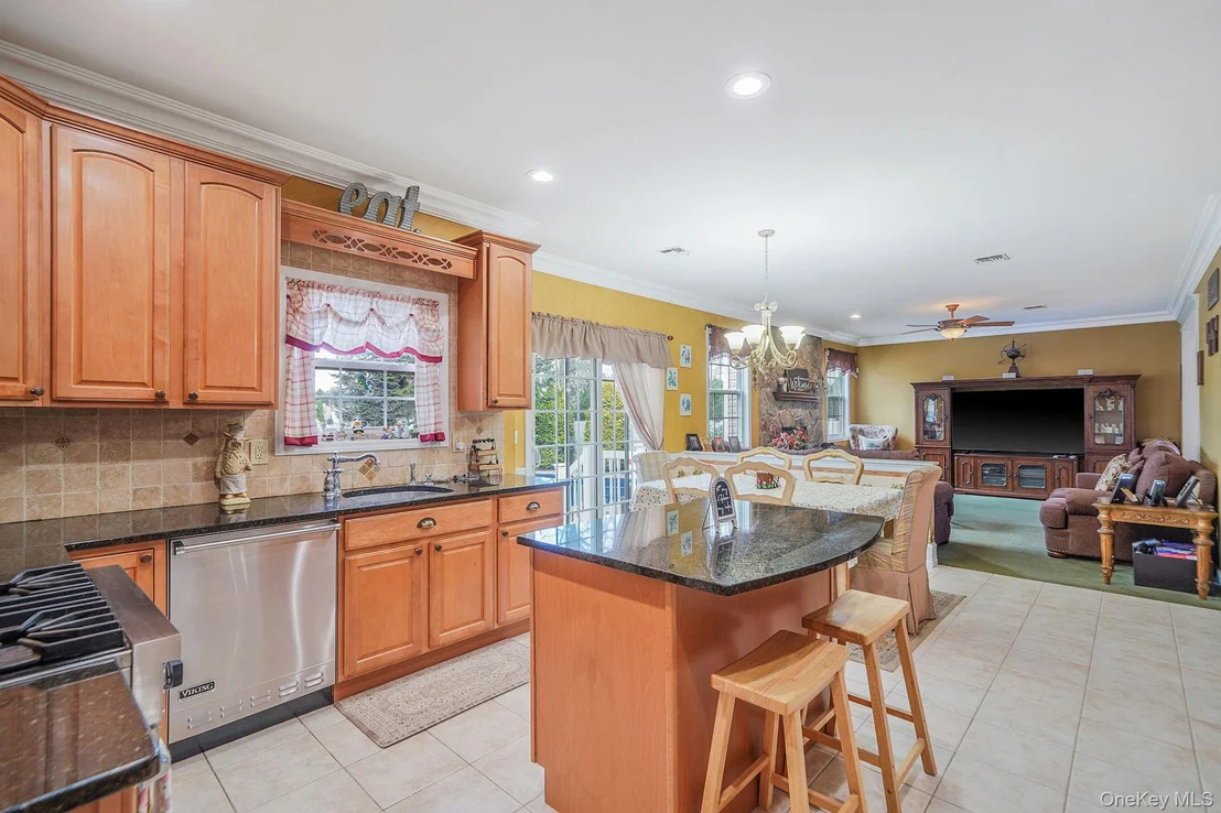 Photo of 9 Tuthill Creek Drive