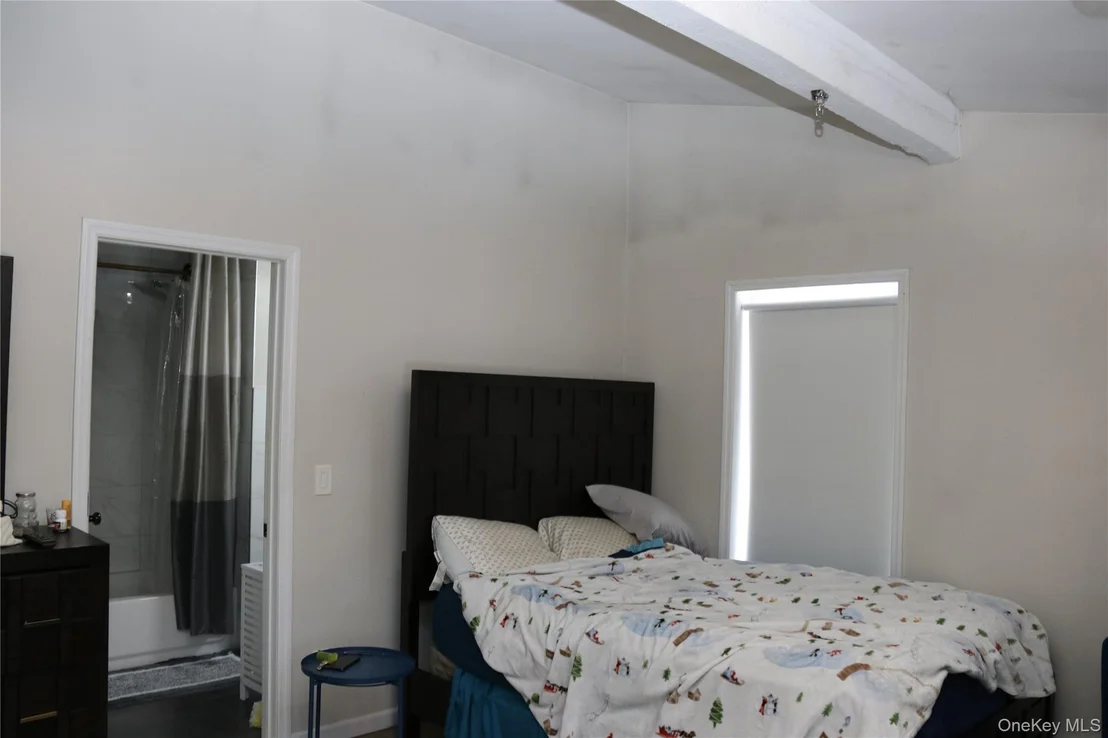 Photo of 741 Peenpack Trail
