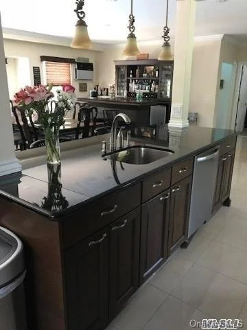 Photo of 304 Dolphin Lane