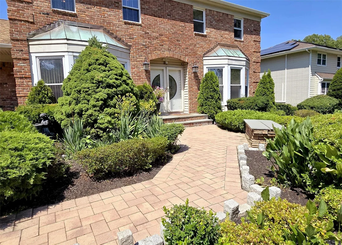 Photo of 29 Charlemagne Drive