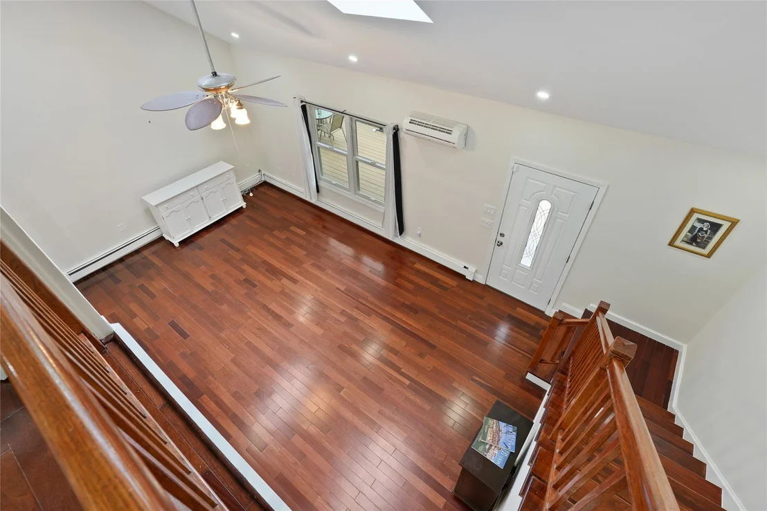 Photo of 12 W Wind Road
