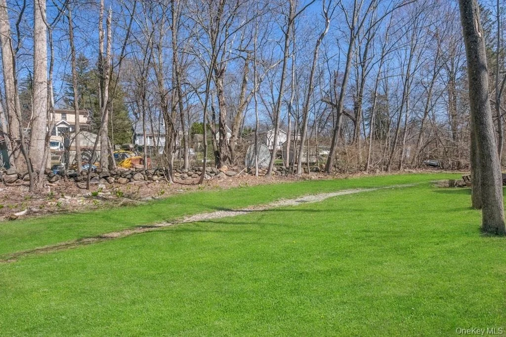 Photo of 10 Locust Road