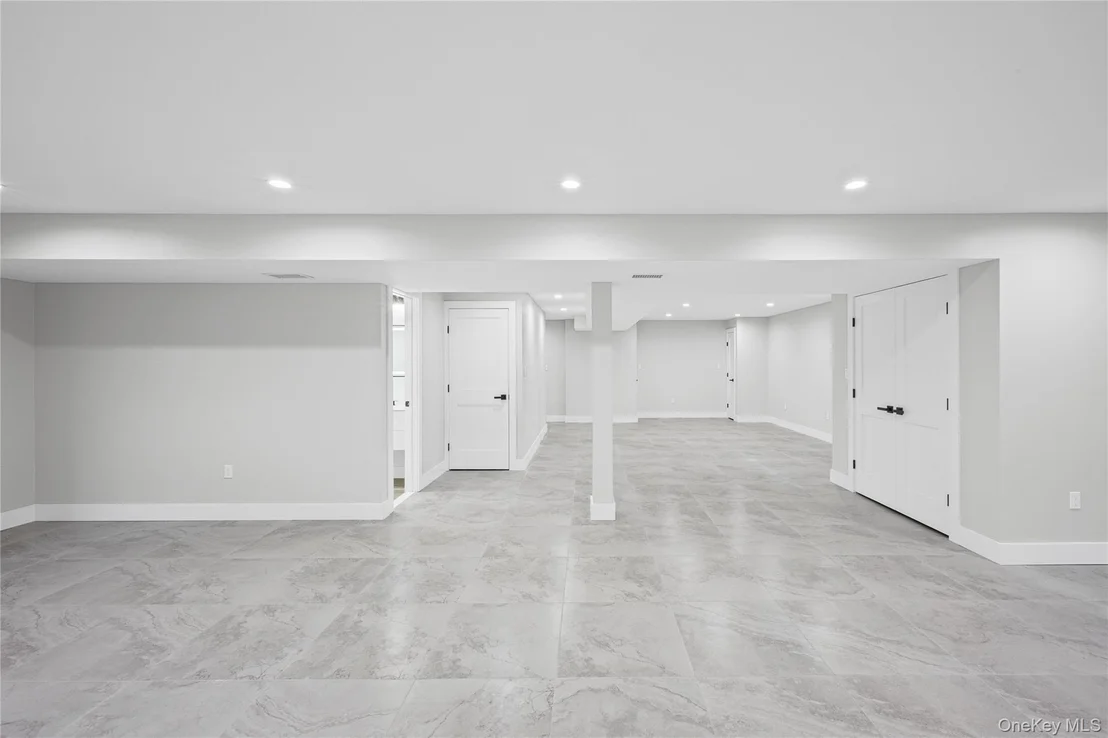 Photo of 2439 Berkeley Place