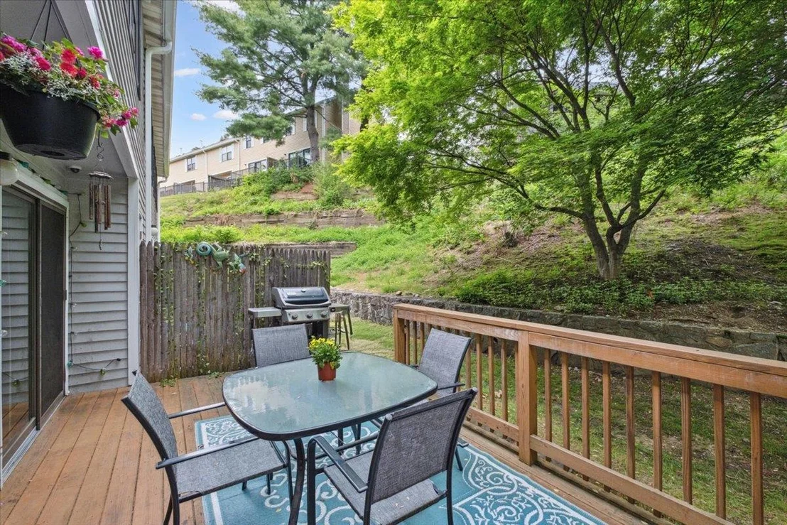 Photo of 24 Poplar Circle
