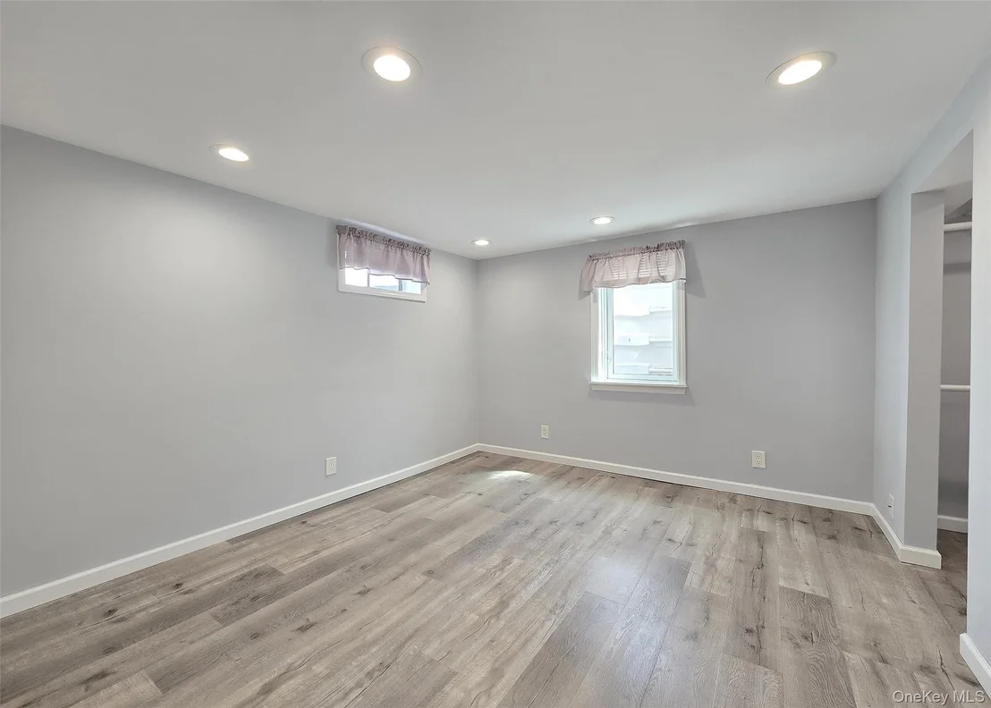 Photo of 25 Peter Road