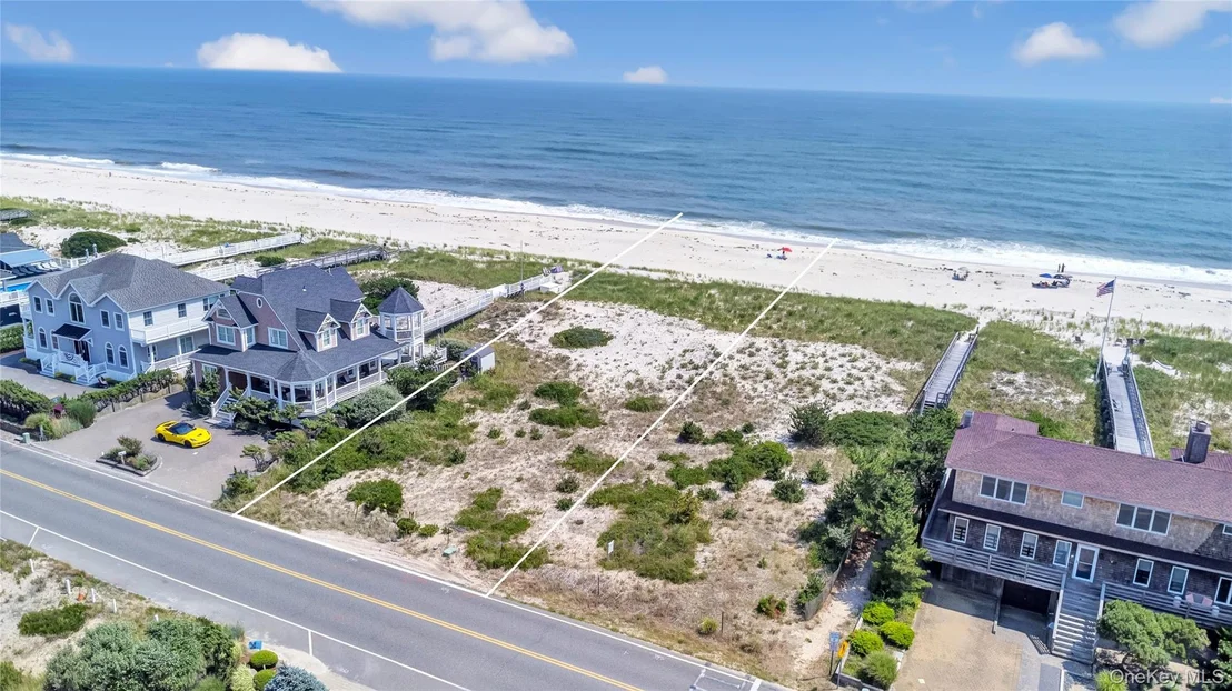 Photo of 699 Dune Road