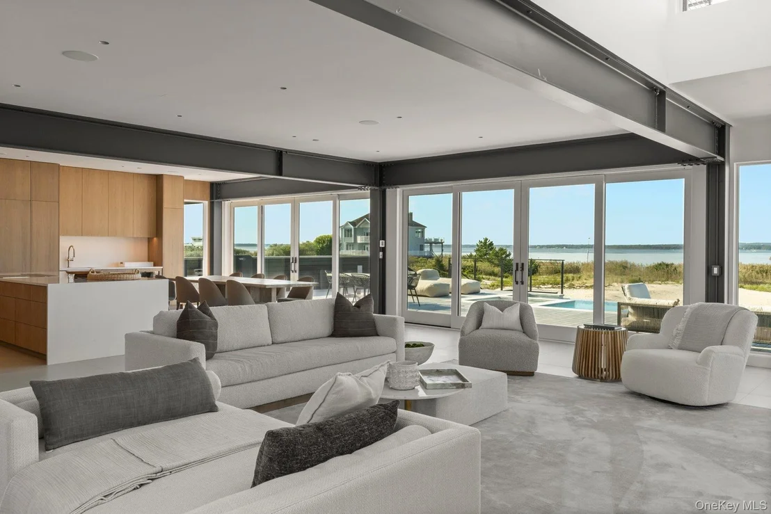 Photo of 780 Dune Road