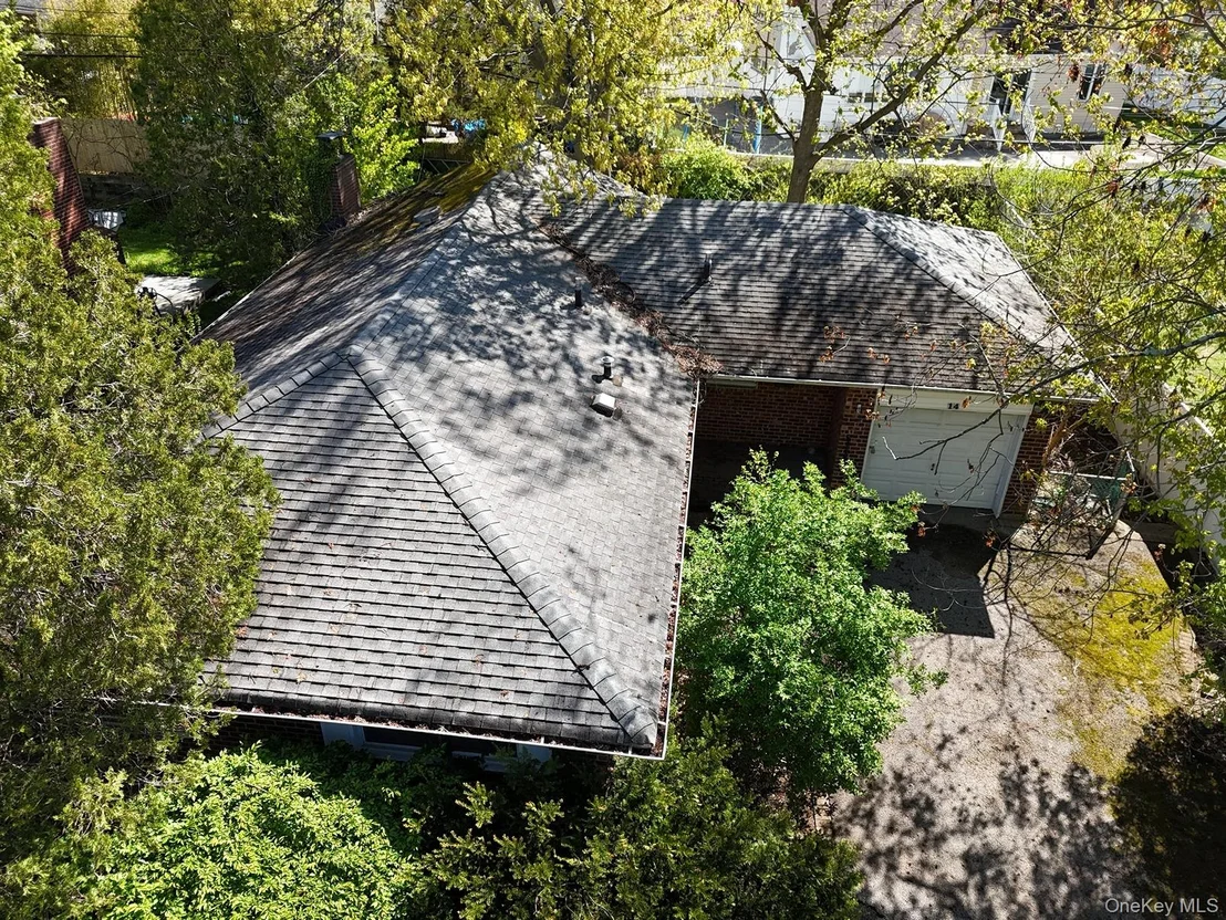 Photo of 14 Central Park Road