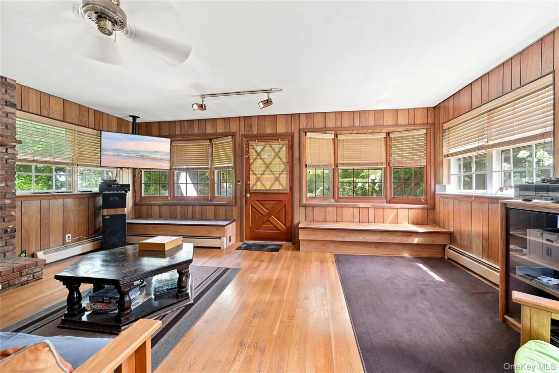 Photo of 76 Queen Road