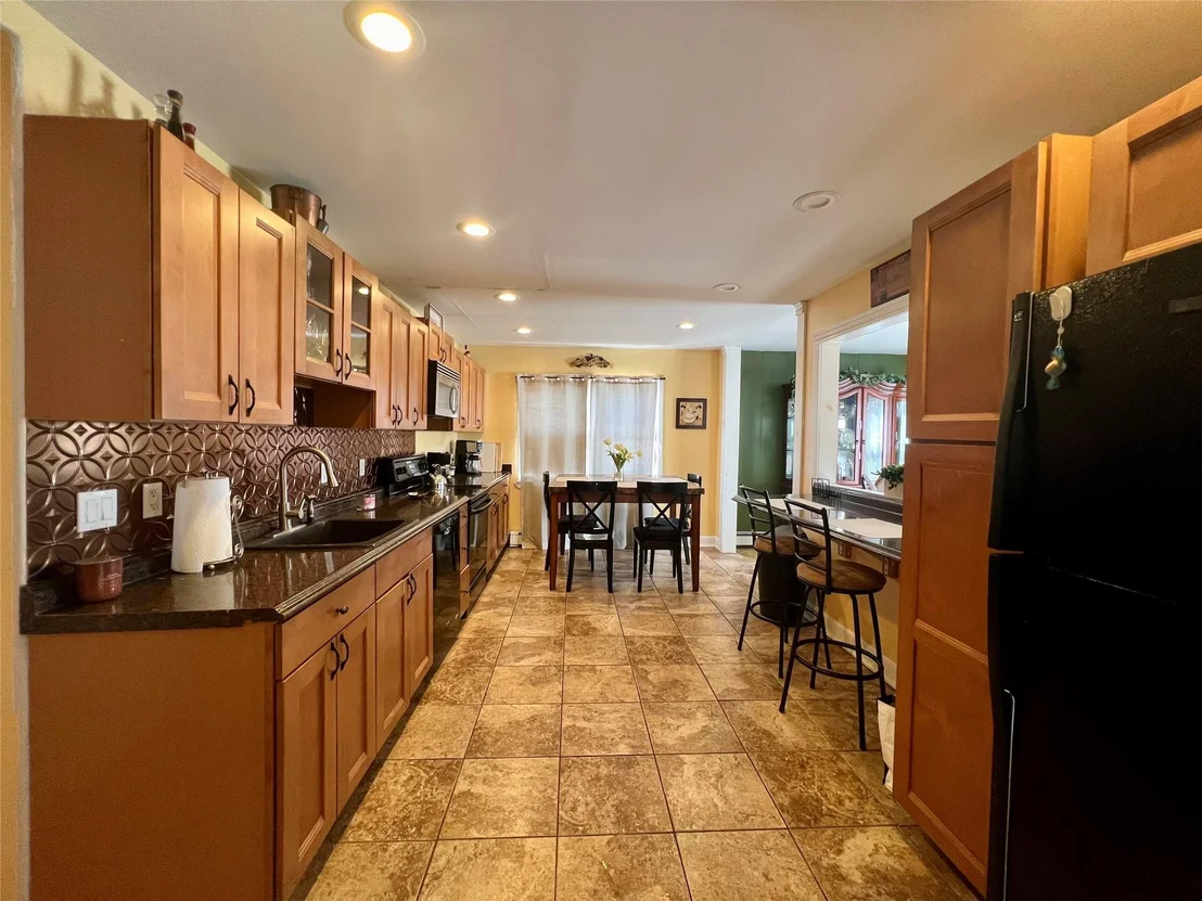Photo of 5 Marlin Road