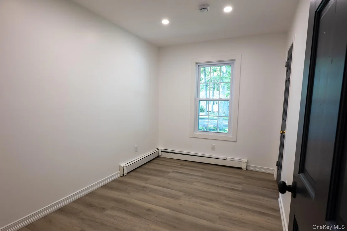 Photo of 8 Silver Road