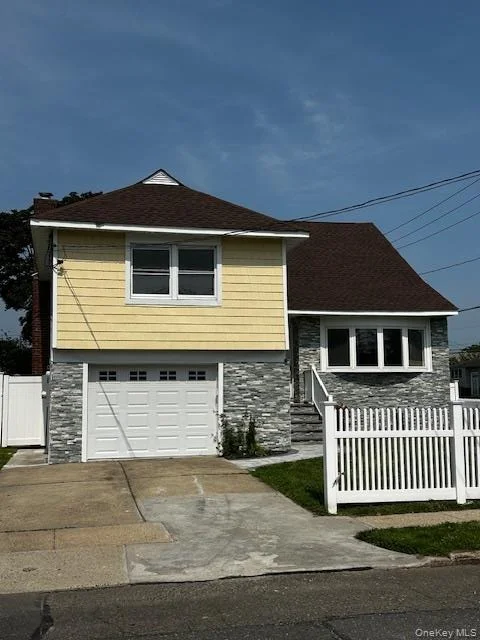 Photo of 558 Oxford Road