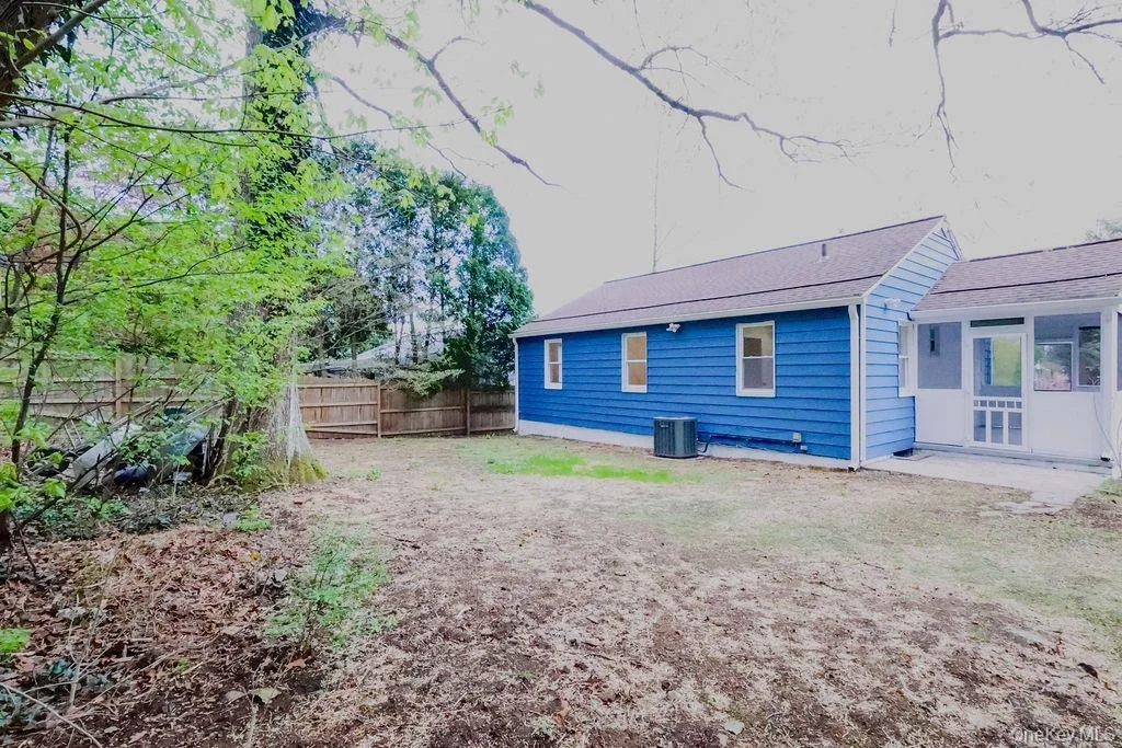 Photo of 1011 Parkway Place