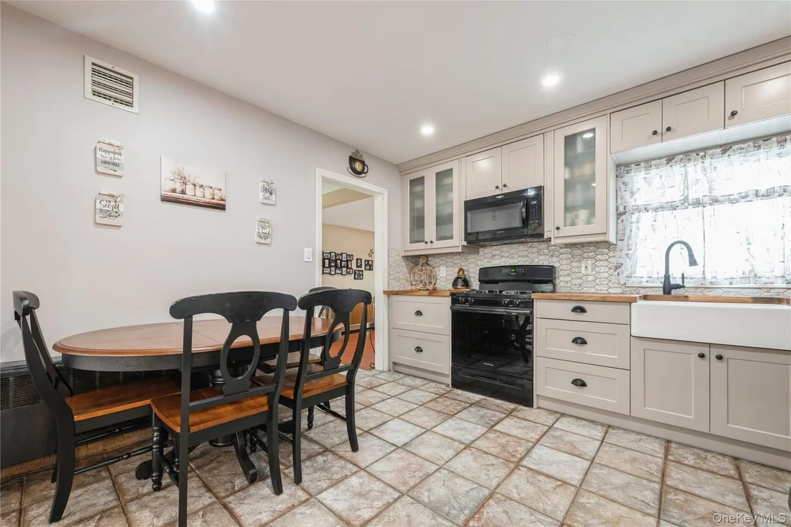 Photo of 177 9th Street