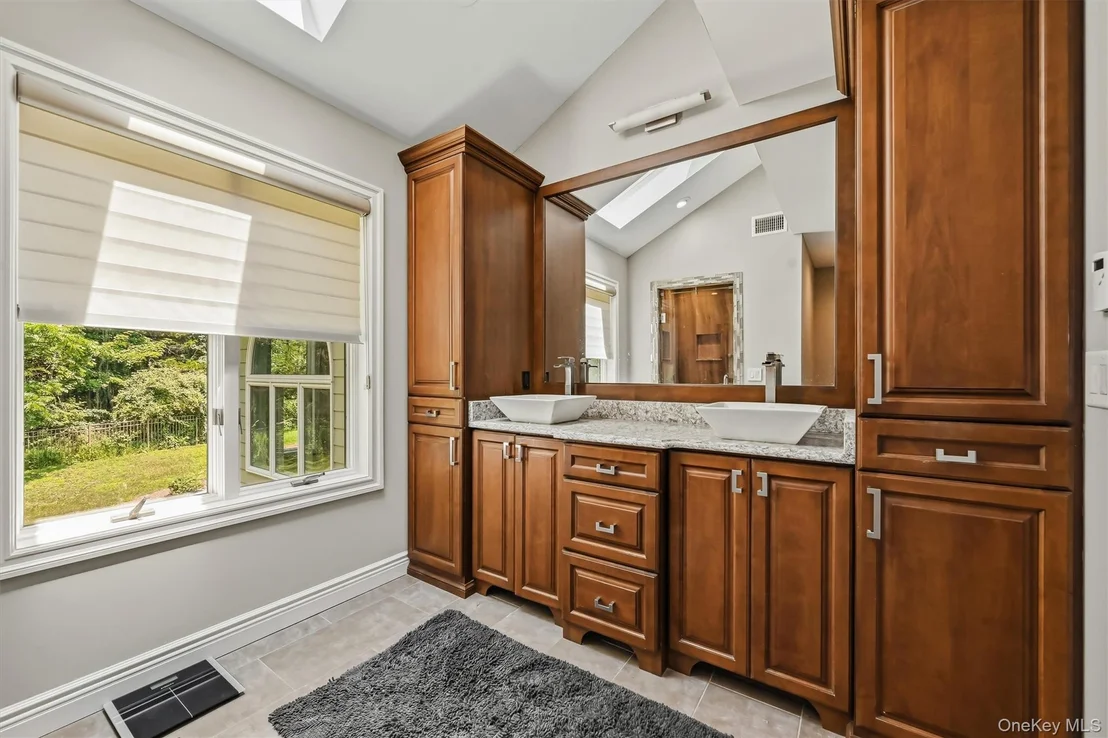 Photo of 7 Greenfield Drive