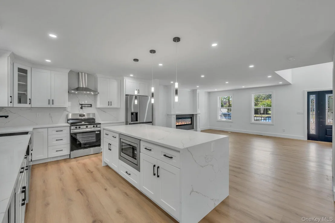 Photo of 39 Lakeview Drive