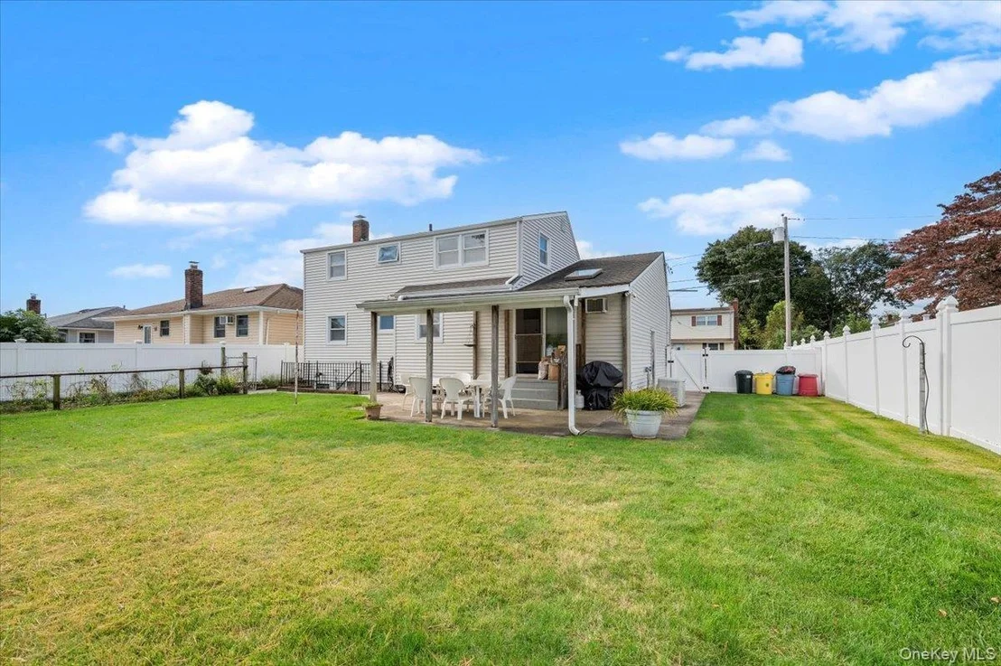 Photo of 186 11th Street