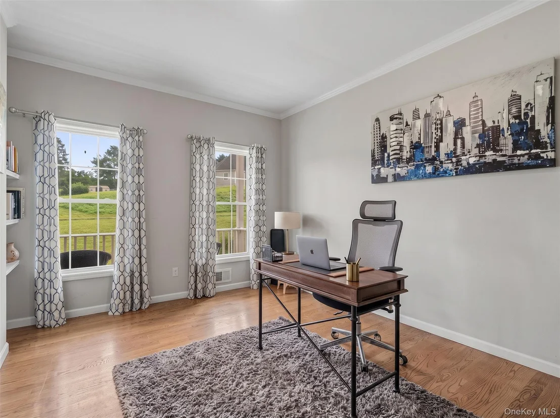 Photo of 20 Mountainside Drive