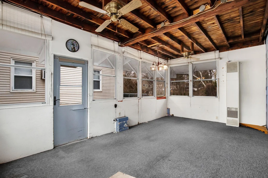 Photo of 882 King Street
